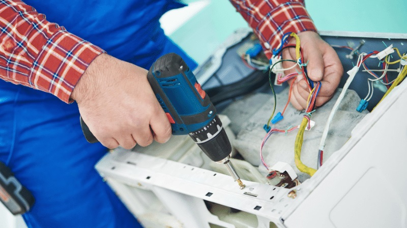 Yunusemre Viessmann Viessmann çamaşır makinesi kart tamiri – Su almama arızası orijinal parça ile giderildi. - Teknik servis örneği